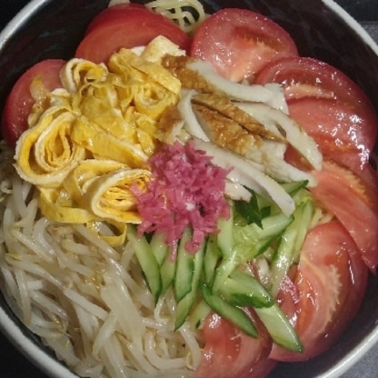 こんにちは〜たれ無し中華麺を買う事が多いので、混ぜるだけで作れるのは助かります(*^^*)レシピありがとうございました。